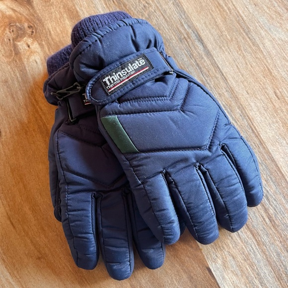 Vintage Ski Gloves - Picture 3 of 6